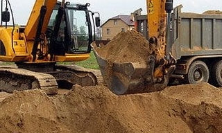 Выкопать яму экскаватором в Воронеже от 935 руб. - 2Землекопа-Врн 